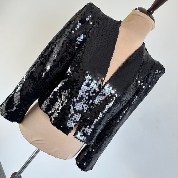 NWT Zara Limited Edition Shoulder Pad Sequinned Crop Jacket - Picture 5 of 17